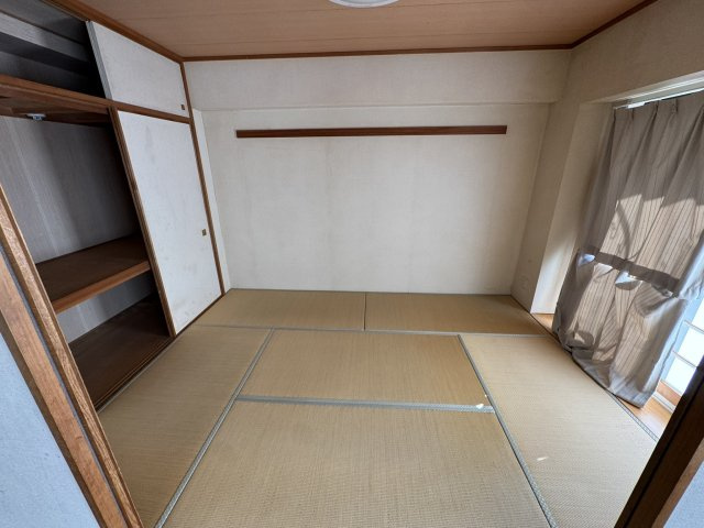 エステ・コート北柏参番館の和室|約6.0帖の和室