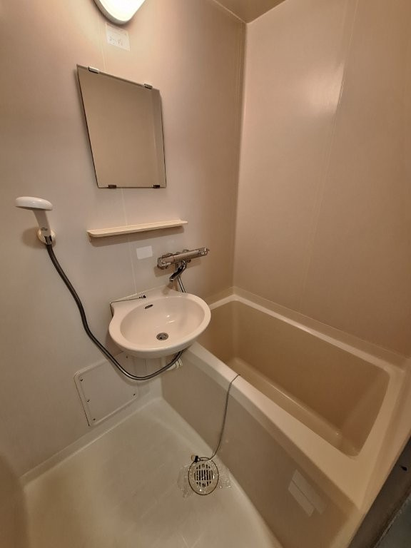 サンハイツ下北沢の浴室|きれいな浴室