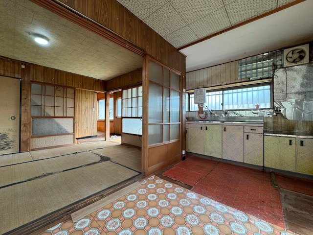 宇陀市菟田野岩崎　中古戸建の内装|ダイニングと和室♪