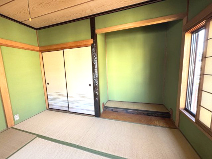 泉南市新家　中古住宅の和室|日当り、風通しが良くお庭もあります！子育てのための環境が整っています