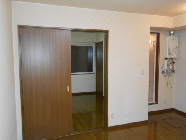 カーサビバーチェ（文苑）の居間・リビング