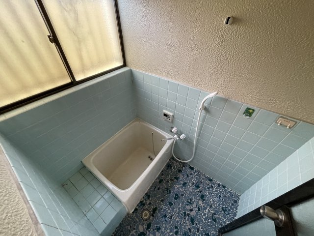 清名幸谷1418-37中古戸建の浴室