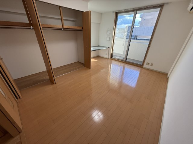 ラフィネ豊中南の寝室