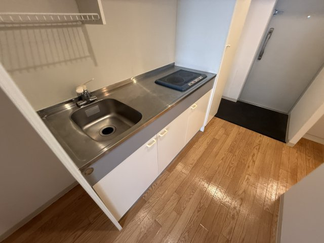 ラフィネ豊中南のキッチン