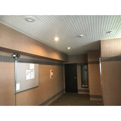 【ロビー】 | セントラルタイムキムラビル | ◆初期費用最安値コミット！「もっとお得に賃貸」を叶えます♪
◆見積もりのセカンドオピニオンも開催中♪検討中の物件もお気軽に相談下さい。
※既にお申込み済みの場合はご遠慮下さい。
