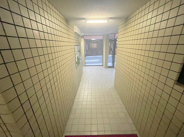 クリアコートU Pt.2のロビー