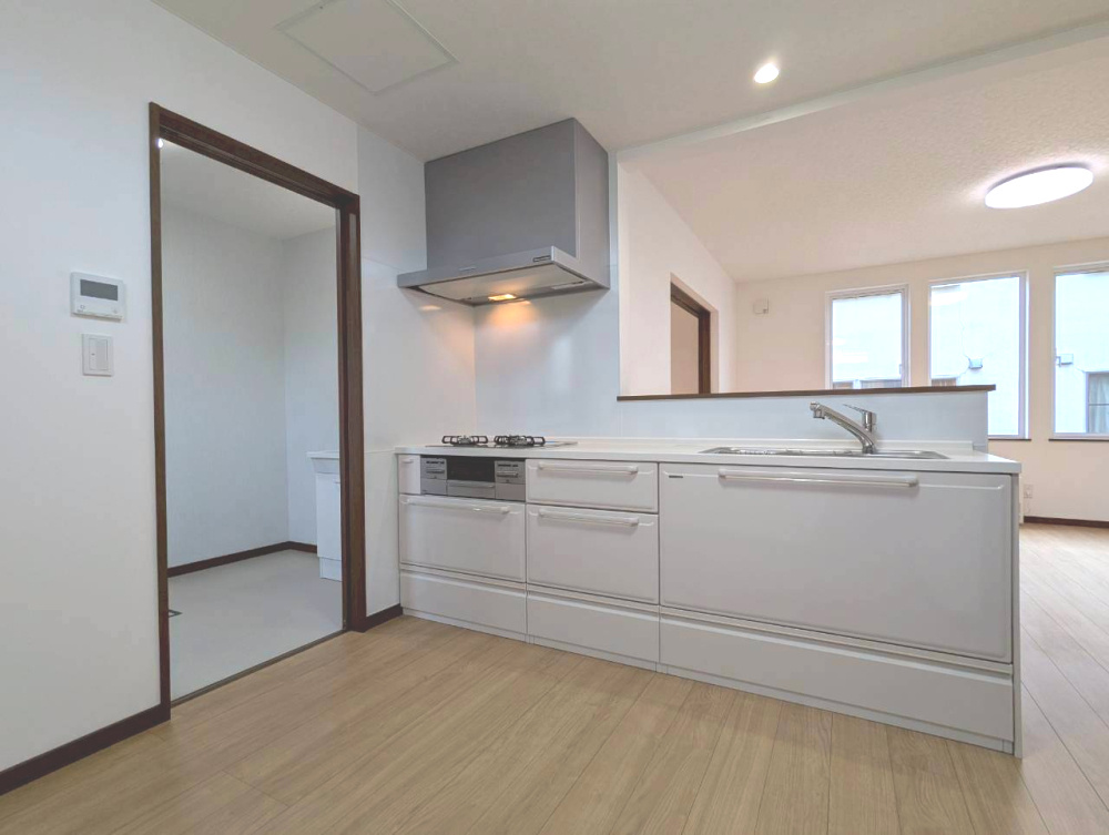 釧路町若葉4丁目　フルリノベーション済中古住宅の収納|収納の多さもオススメポイント