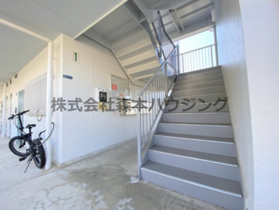 【エントランス】 | 　ビューテラス畷A棟 | 毎日通るエントランスはこのようになっています