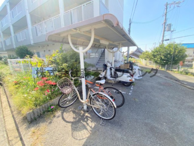 【その他共用部分】 | 　ビューテラス畷A棟 | 駐輪場です
