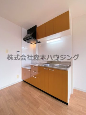 【キッチン】 | 　ビューテラス畷A棟 | キッチンでお料理をお楽しみください
