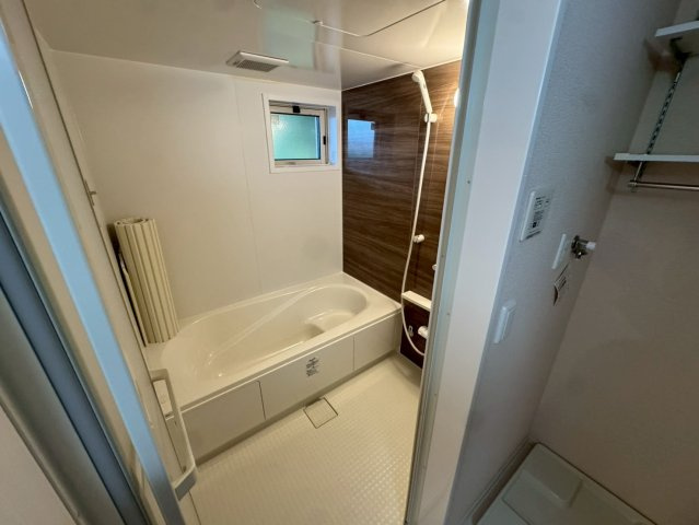 茨城県水戸市　一棟アパートの浴室