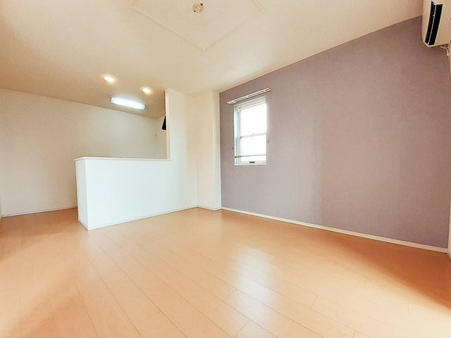 サンライズＡの居間・リビング