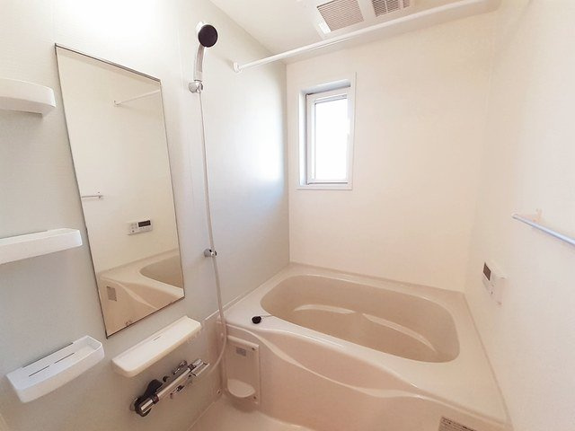 サンライズＡの浴室