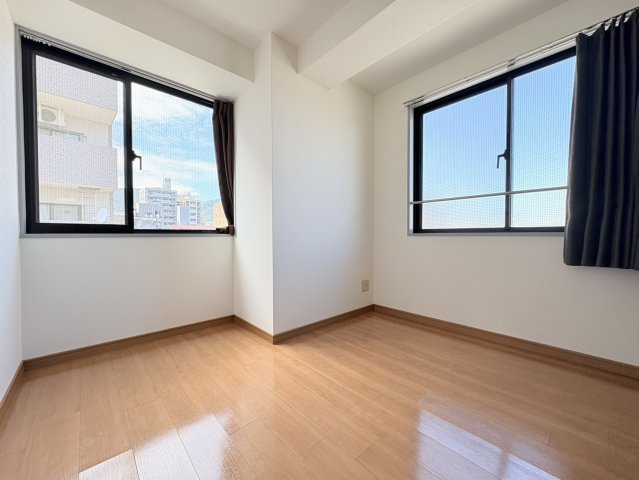 フェニックスコート甲南の居間・リビング