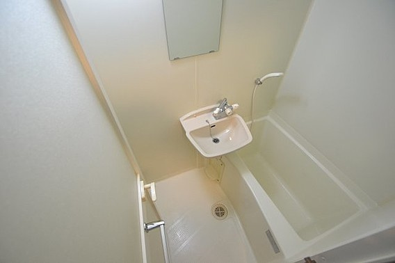 ラナップスクエア三宮プライムの浴室