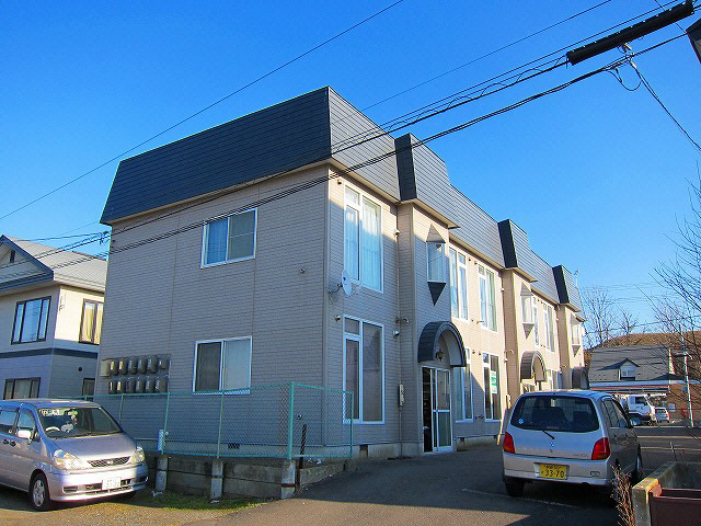 ハイム城山の外観