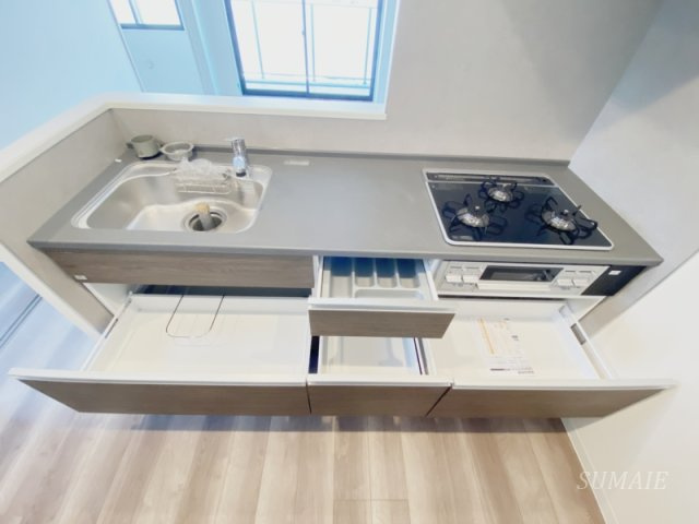 クラウンマンション椿のキッチン|キッチン収納も充実♪