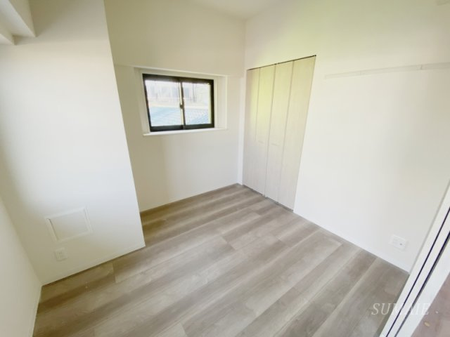 クラウンマンション椿の寝室|寝室に☆