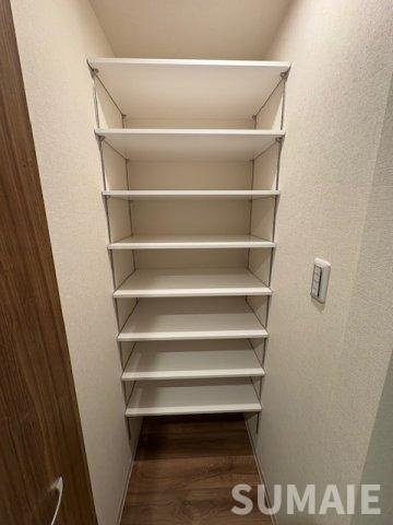 クラウンマンション椿の収納|シューズボックスです☆