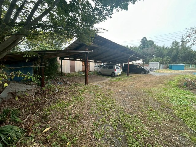 常陸大宮市東野　中古戸建の駐車場