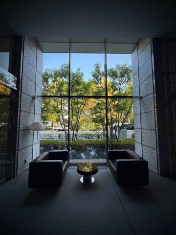 パークタワー上野池之端 14Fのエントランス