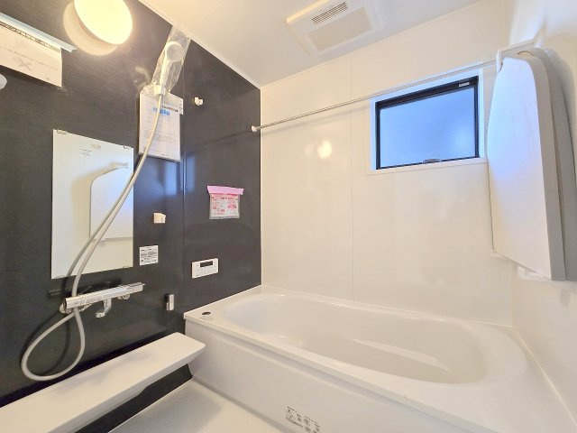 青梅市野上町1丁目全２棟　新築分譲の浴室