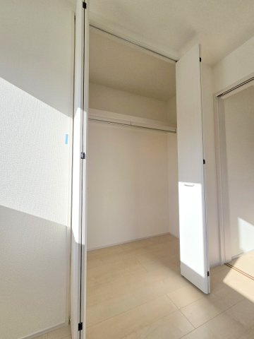 青梅市野上町1丁目全２棟　新築分譲の収納