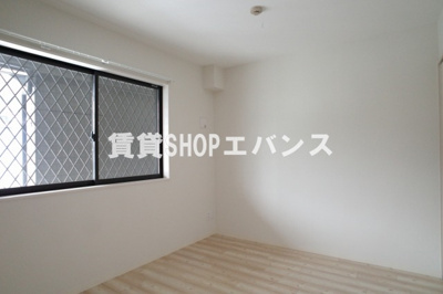  | プレミール・ヴィラ