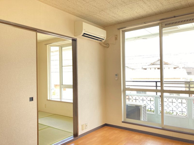 【居間・リビング】 | パレス浜野