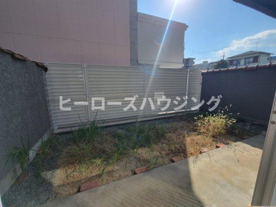 【庭】 | セントラルコート南桜塚