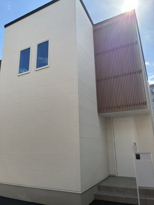 【外観】 | COSMO TERRACE | 落ち着いた雰囲気の外観です