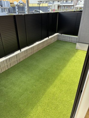 【バルコニー】 | COSMO TERRACE | 開放的で明るい空間を演出してくれるバルコニーです