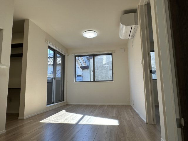 ＢＬＵの居間・リビング