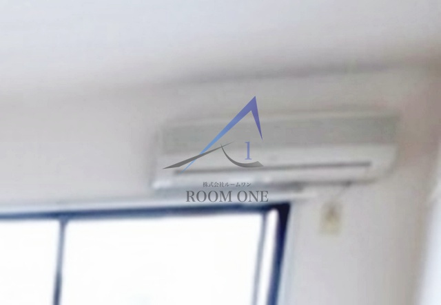 シュロスカーのその他|エアコン付きです。