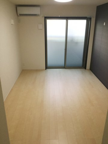 エアコン付きで快適に過ごせます！