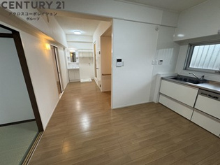 床色が落ち着いた色合いで、とてもきれいです。
