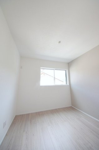 砂走の洋室|全居室収納スペース有、お部屋が広く綺麗に使えます