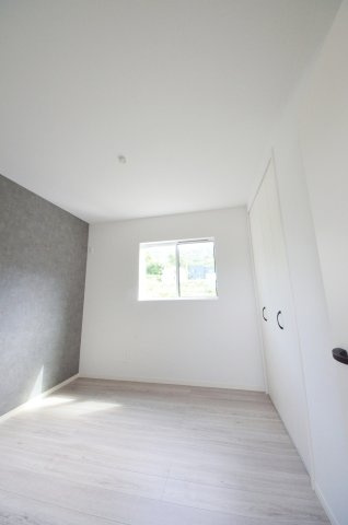 三迫三丁目の洋室|全居室収納スペース有、お部屋が広く綺麗に使えます