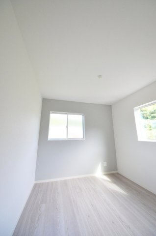 三迫三丁目の洋室|全居室収納スペース有、お部屋が広く綺麗に使えます