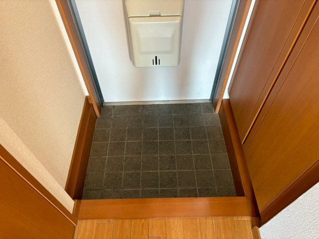 fメゾン丸山｜名古屋市の賃貸ならMy賃貸の玄関|Fメゾン丸山