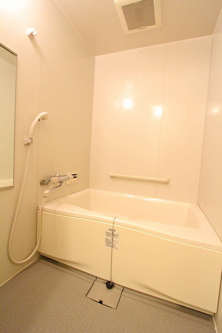 第２アンドービルの浴室