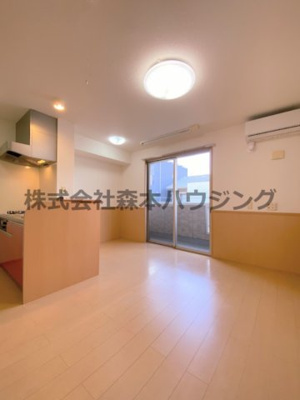 【洋室】 | 　リヴェール香里園 | きれいな洋室です