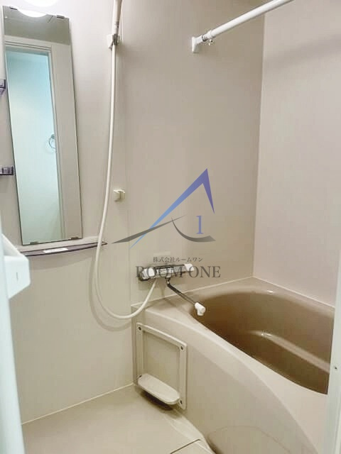 長者町ビジネスマンションの浴室|お風呂です。