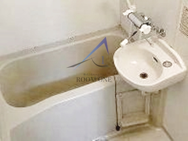 スタジオ成増の浴室|お風呂です。