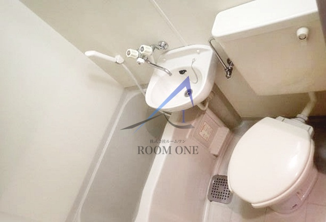 ブルーハイネス落合の浴室|お風呂です。