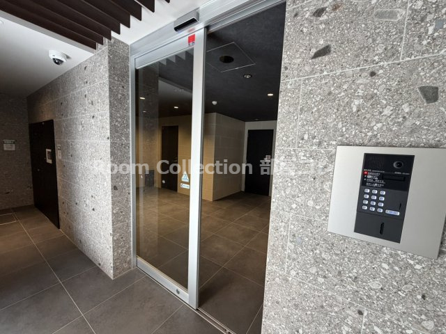 P's imaike(ピースイマイケ)のエントランス