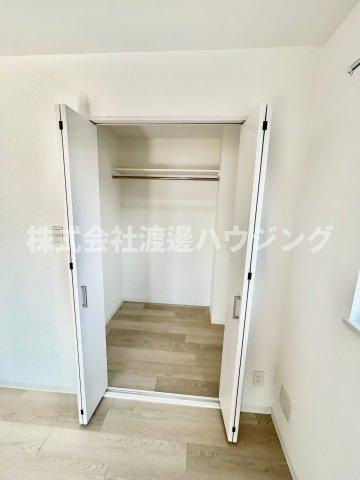 フェリオ江坂の収納|ウォークインクローゼット