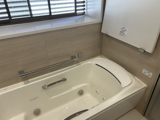 広畑区正門通り中古戸建の浴室