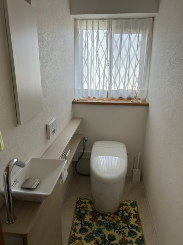 広畑区正門通り中古戸建のトイレ