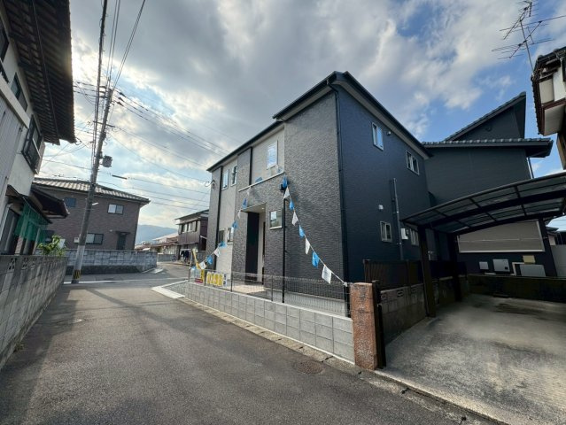 ーBloomーブルームー小倉南区東貫1丁目1期　【小倉南区　新築戸建て】の前面道路含む現地写真|現地撮影　2025,11,14　ーBloomーブルームー小倉南区東貫1丁目1期　【小倉南区　新築戸建て】